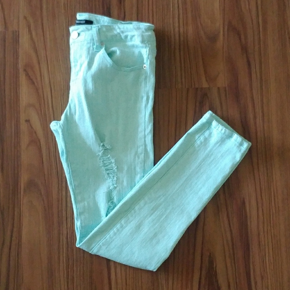 Forever 21 mint distressed jeans